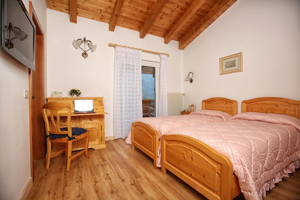 Hotel Garni Villanova โมลเวโน ภายนอก รูปภาพ